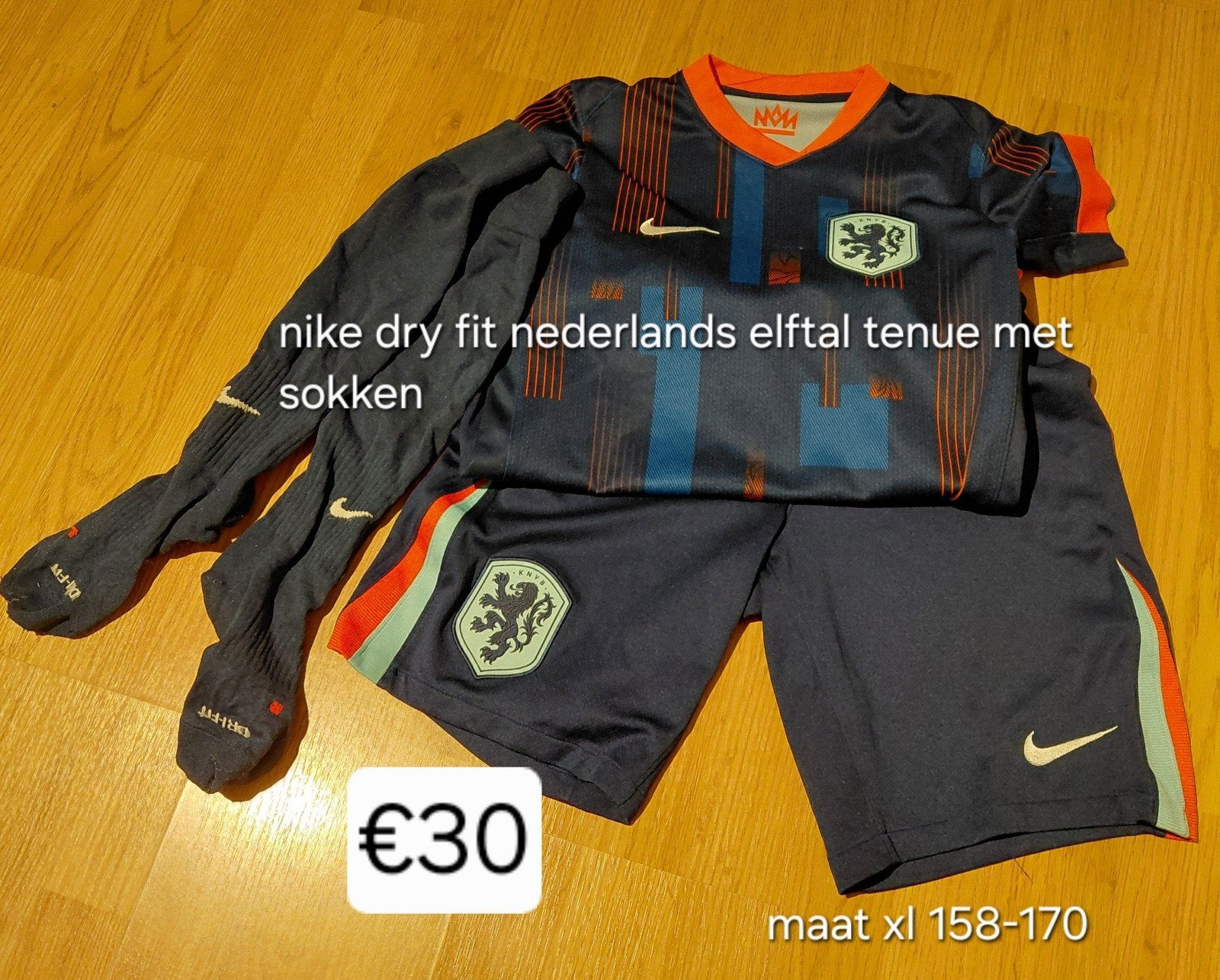 Nike Dry Fit Nederlands Elftal Tenue met Sokken Maat XL, Kinderen en Baby's, Kinderkleding | Overige, Ophalen, Gebruikt, Nike