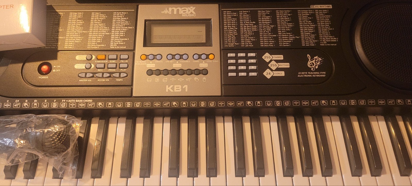 Max Music KB1 61 keys Keyboard - Zo goed als nieuw, Overige merken, 61 toetsen, Ophalen of Verzenden, Zo goed als nieuw