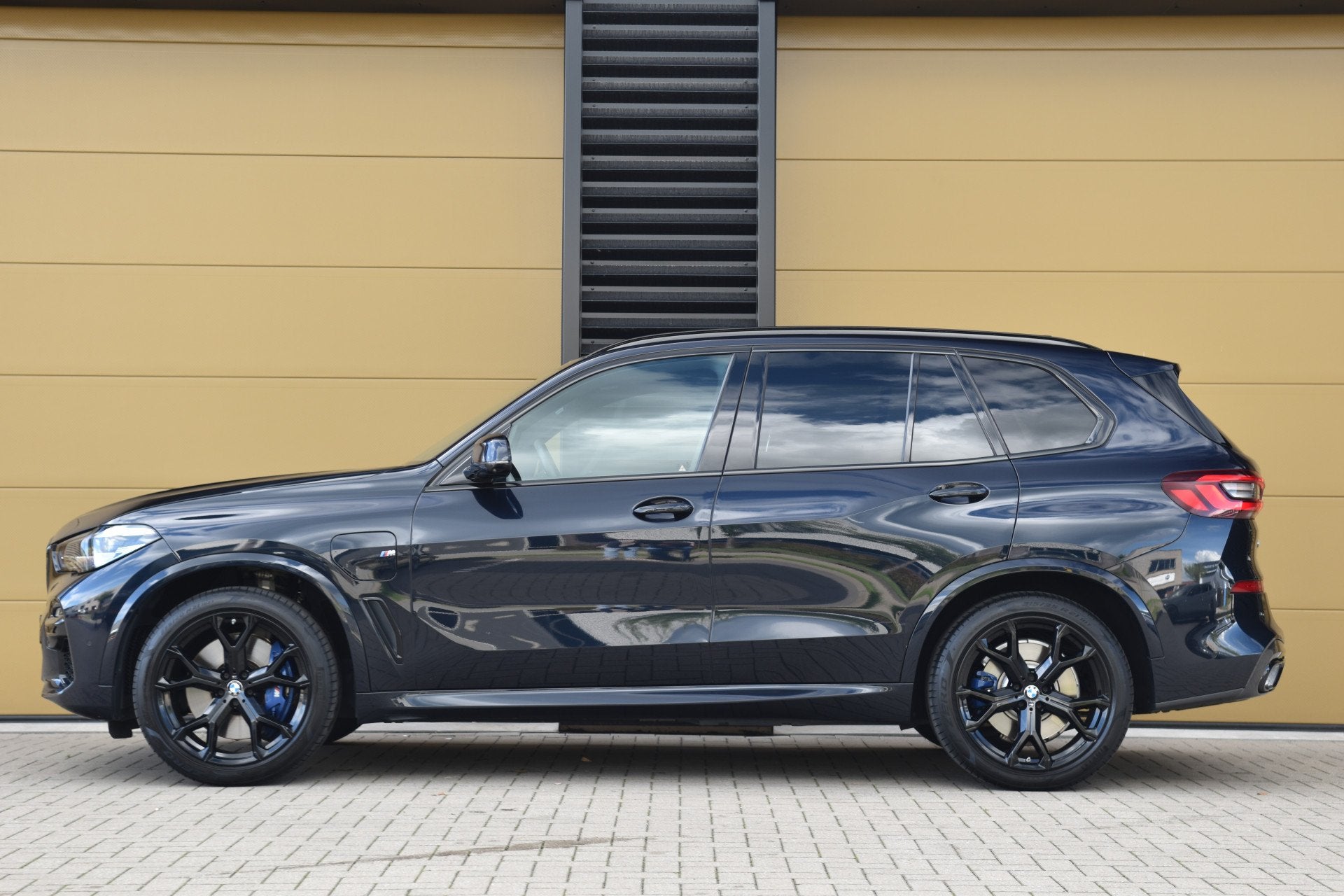 BMW X5 xDrive45e High Executive * M-Sport * Harman/Kardon *, Gebruikt, Met garantie (alle), Zwart, Vierwielaandrijving
