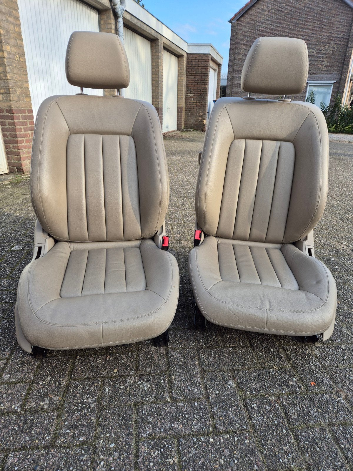 Mercedes cls c218 bruin lederen interieur, Auto-onderdelen, Ophalen