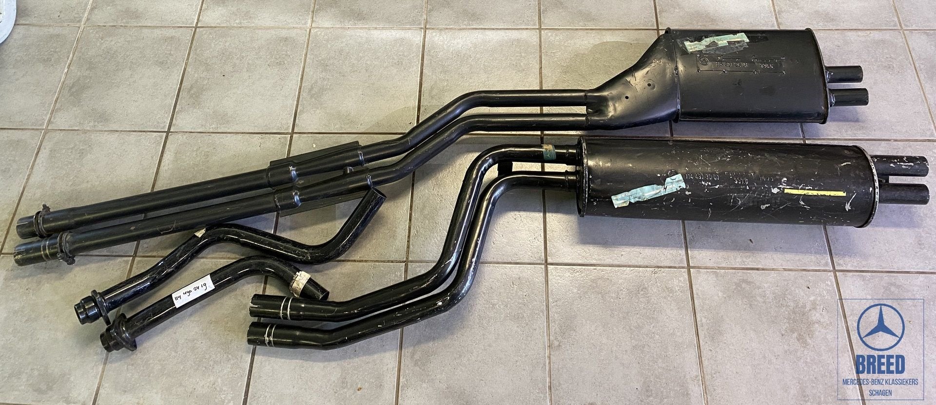 NOS complete uitlaat Mercedes-Benz W114 280 280E 280C 280CE, Ophalen, -, Nieuw, -
