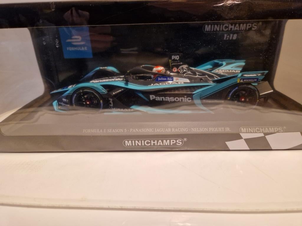 Formule E F1 Panasonic jaguar racing Nelson piquet jr, Hobby en Vrije tijd, Modelauto's | 1:18, Ophalen of Verzenden, Zo goed als nieuw