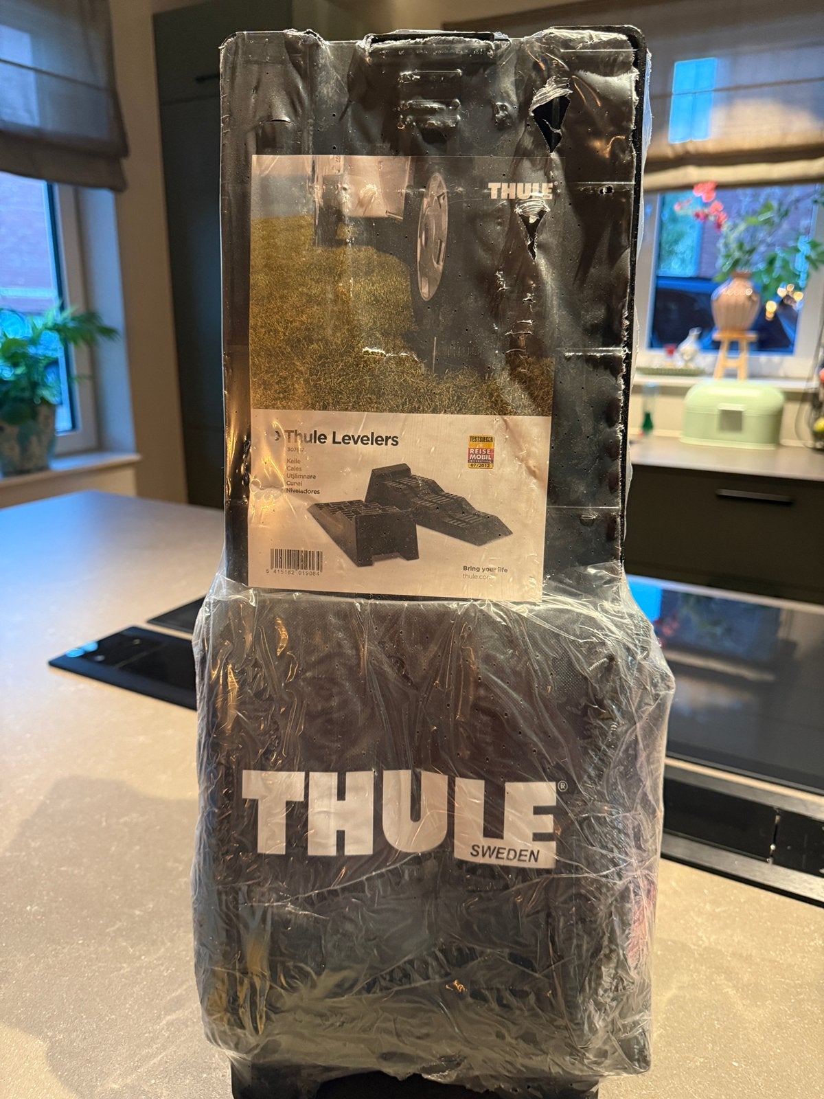 Thule levelers/oprijblokken 2 stuks nieuw met tas, Ophalen of Verzenden, Nieuw