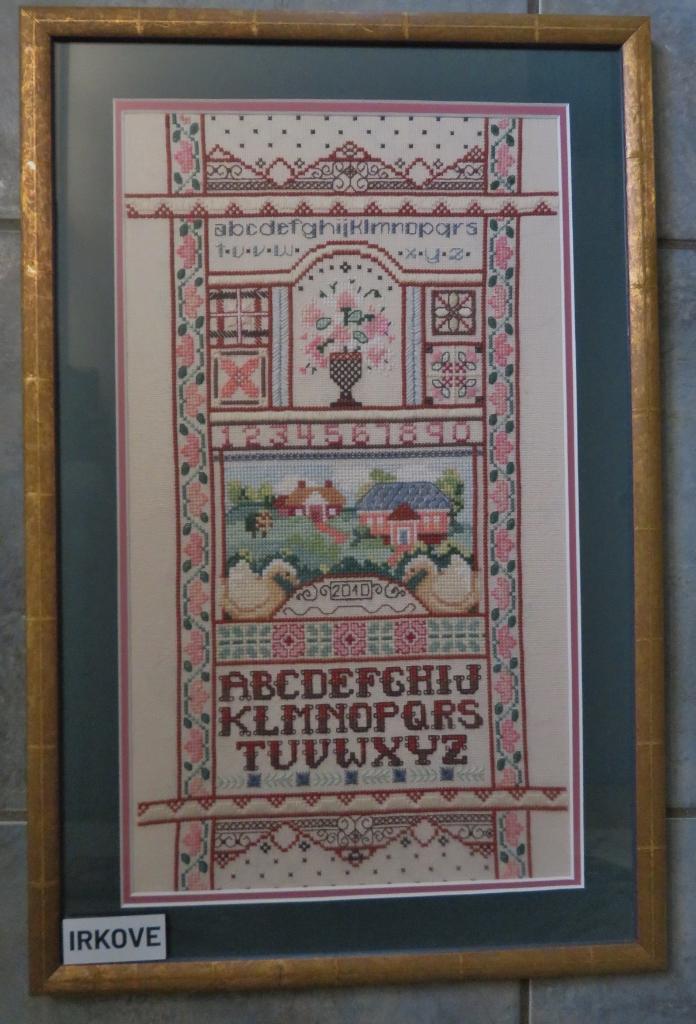 BIJZONDER MOOIE MERKLAP * In Lijst *, Huis en Inrichting, Woonaccessoires | Wanddecoraties, Zo goed als nieuw, Overige typen, Textiel