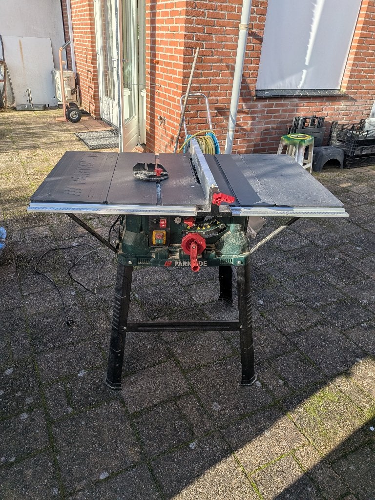 ZAAGTAFEL - PARKSIDE, Ophalen, Cirkelzaag, 70 mm of meer, 1200 watt of meer