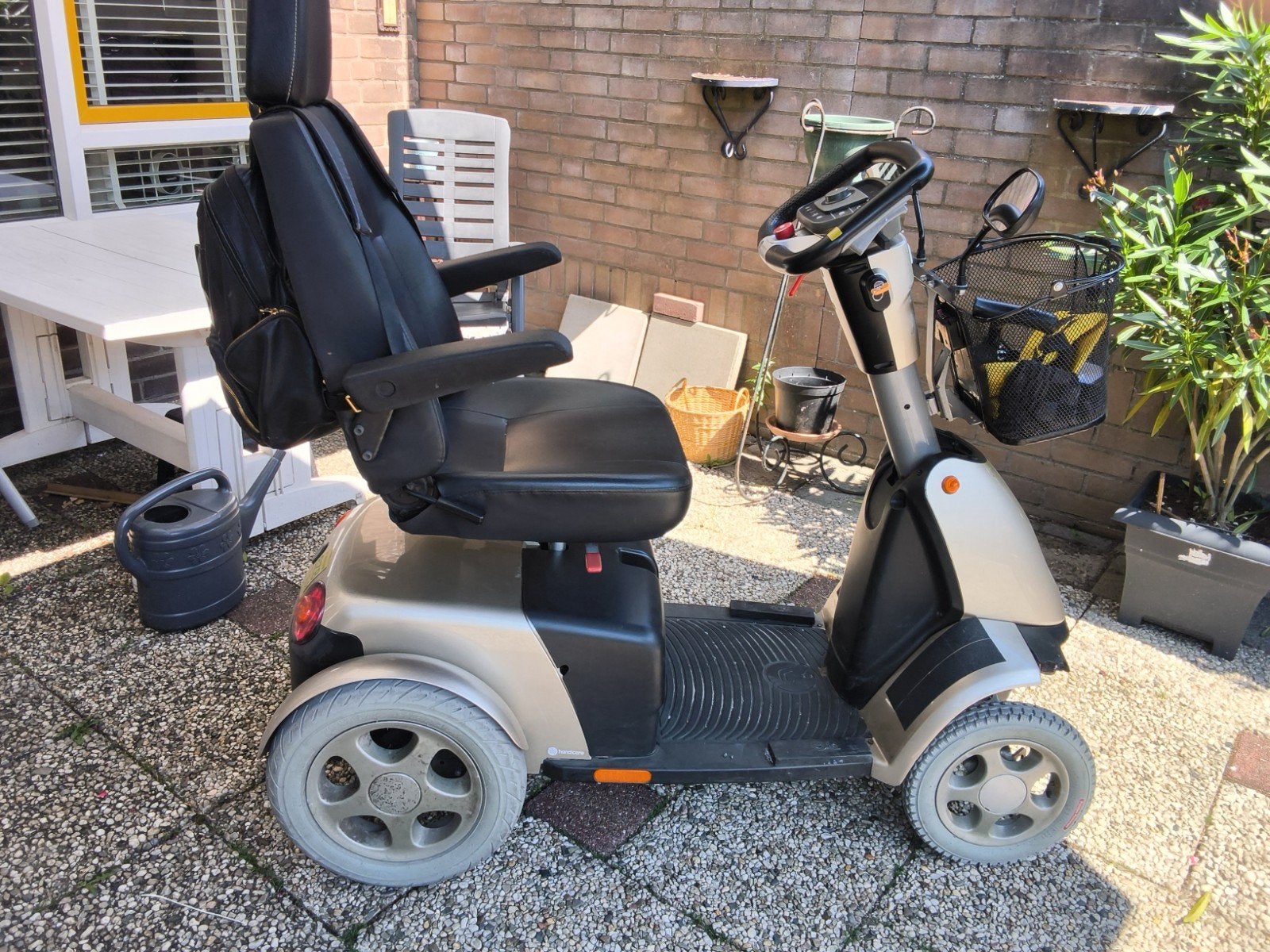 Te koop  Trophy Scootmobiel.4 wielen. ., Diversen, Brommobielen en Scootmobielen, Ophalen, Gebruikt, 16 km/u of meer