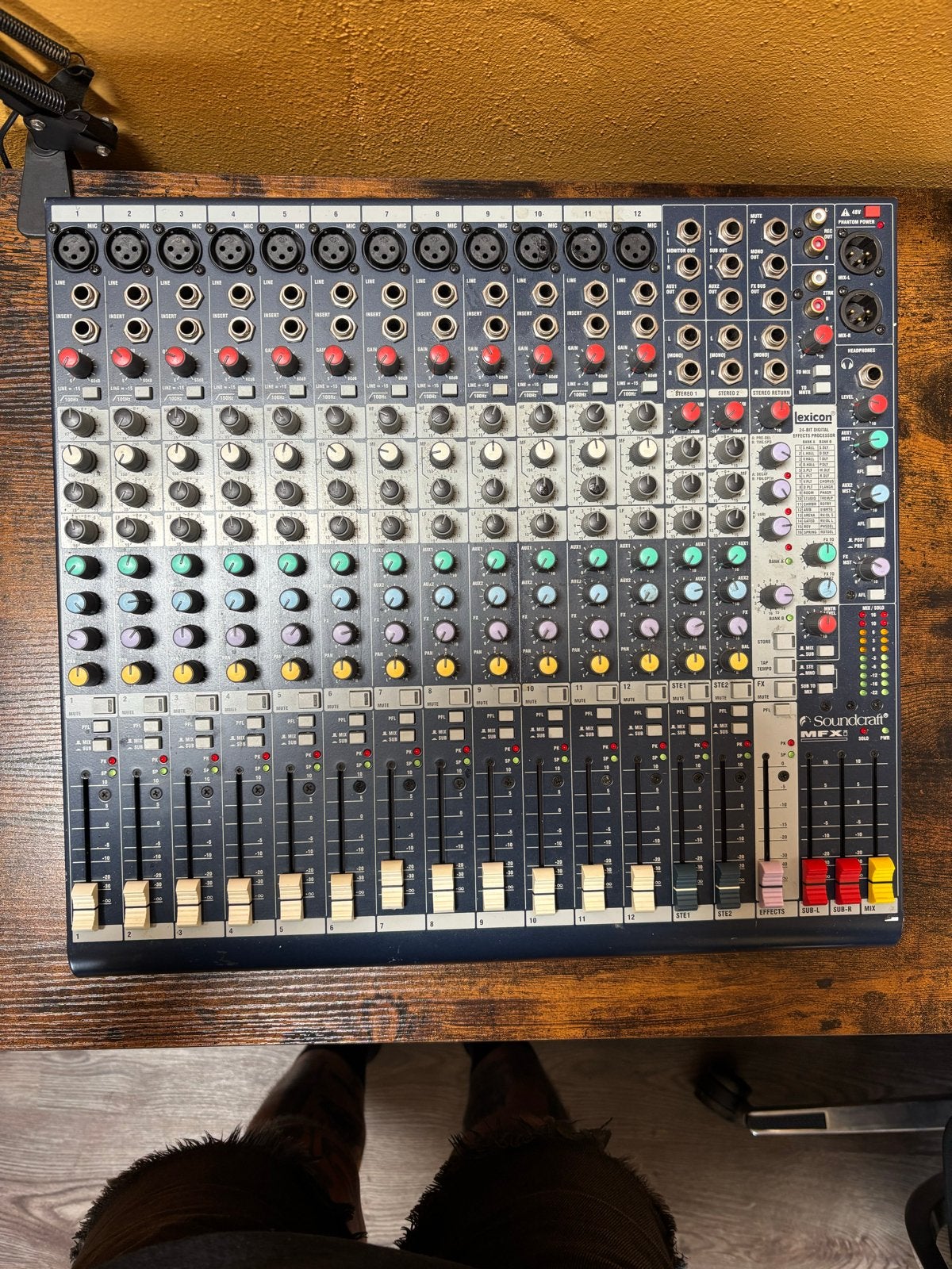 Soundcraft EPM12 Mengpaneel - 12 kanalen met Lexicon effecte, Ophalen of Verzenden, Gebruikt, 10 tot 20 kanalen, Microfooningang