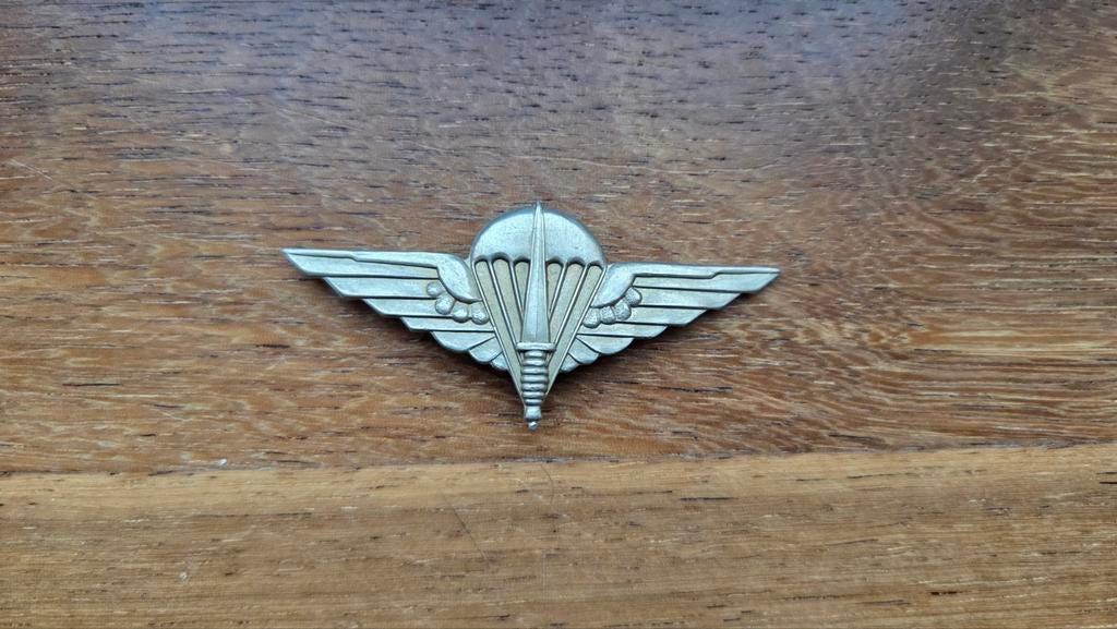 Parawing Belgisch leger vroeg model, Verzamelen, Ophalen of Verzenden, Luchtmacht, Overige gebieden, Embleem of Badge