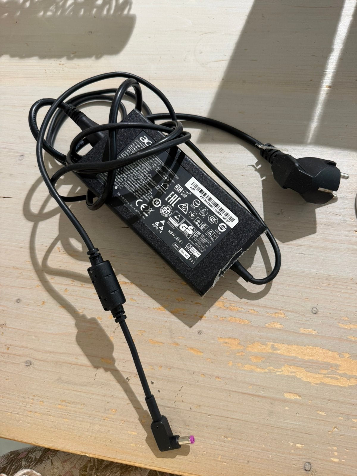 Acer oplader, Computers en Software, Laptop-opladers, Ophalen, Zo goed als nieuw
