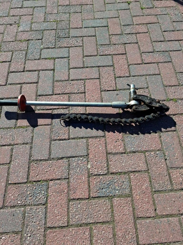 RIDGID pijpsnijder met ketting - Gebruikt, Doe-het-zelf en Verbouw, Gereedschap | Handgereedschap, Ophalen, Gebruikt