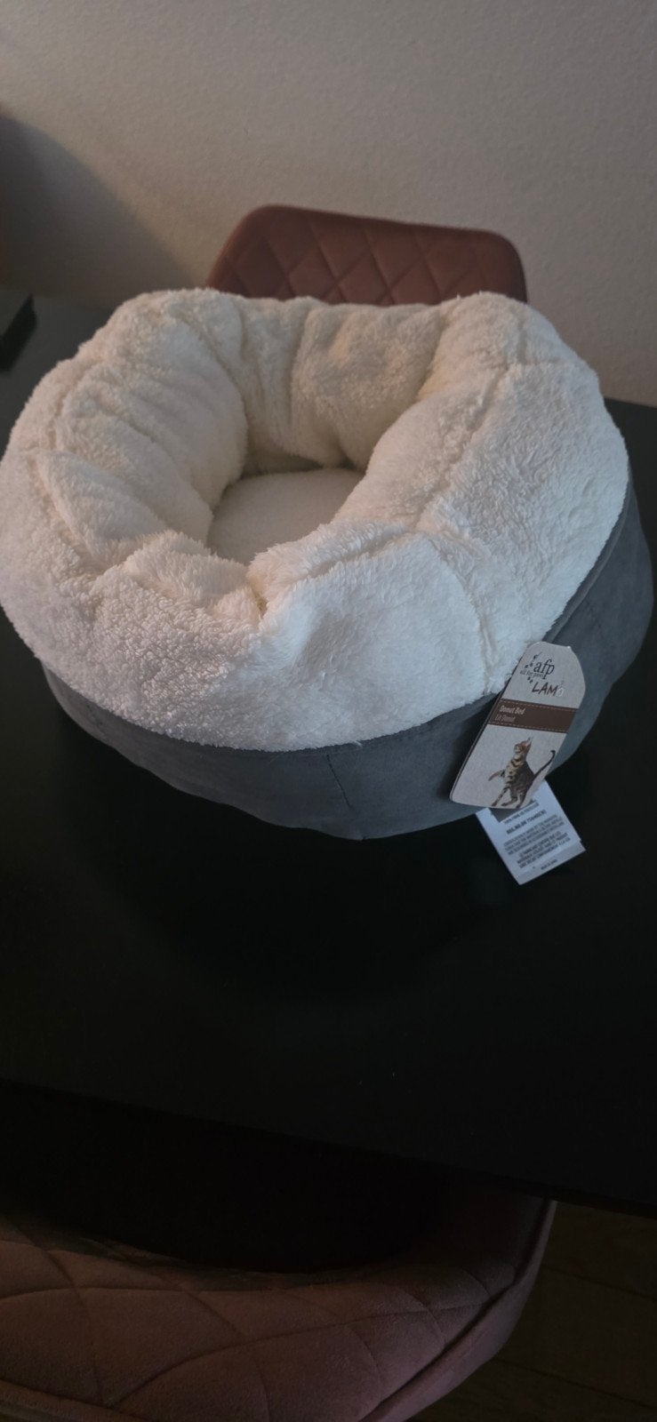 Donut kattenmand van lamswol 50 cm, Ophalen of Verzenden, Nieuw, Wol