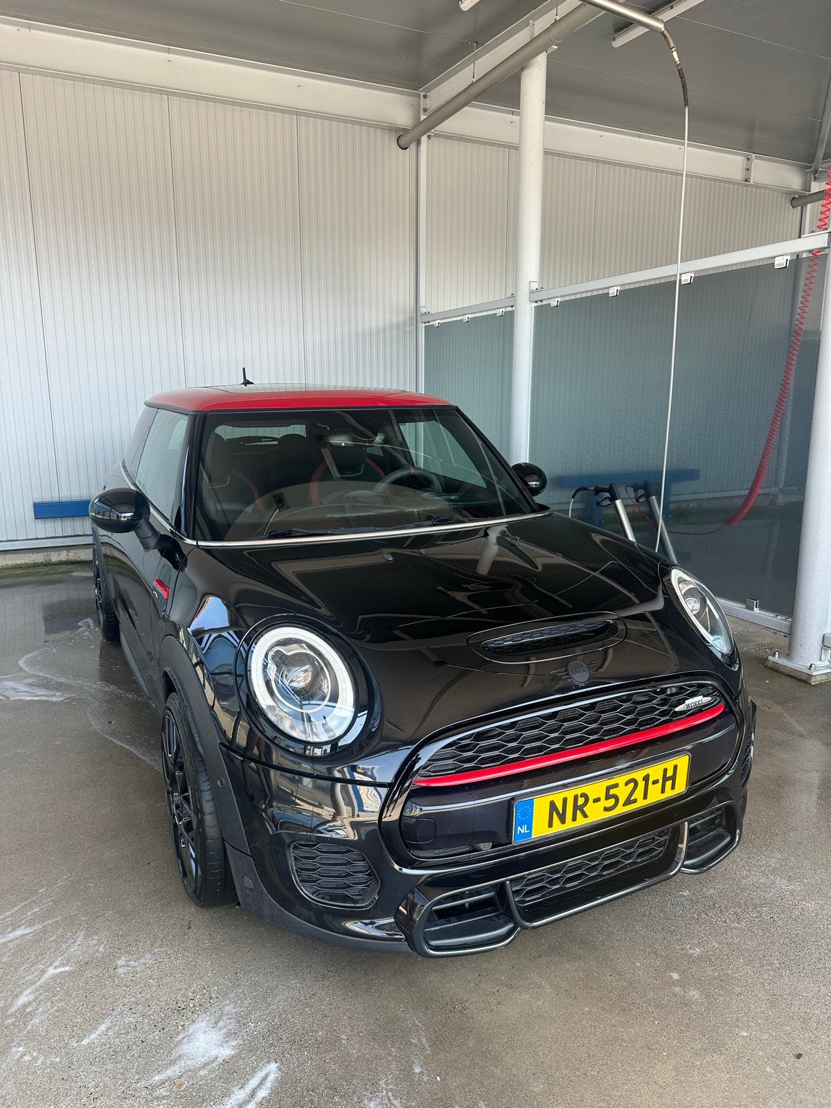 Mini 2.0 John Cooper Works AUT 2017 Zwart, Auto's, Mini, 1998 cc, 1195 kg, 4 cilinders, 4 stoelen