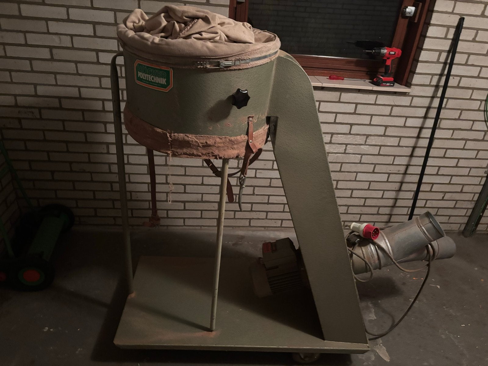 Afzuiginstallatie voor houtbewerkingsmachines, 380V, Ophalen