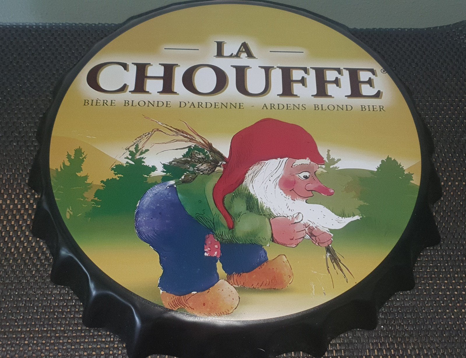 La Chouffe wandbord met kleine krasschade, Verzamelen, Merken en Reclamevoorwerpen, Ophalen of Verzenden, Gebruikt