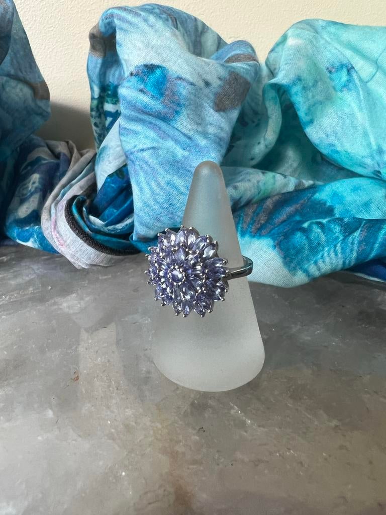 Tanzaniet beschermt aura straling intuïtie eigenwaarde magie, Blauw, Nieuw, Ophalen of Verzenden, 17 tot 18