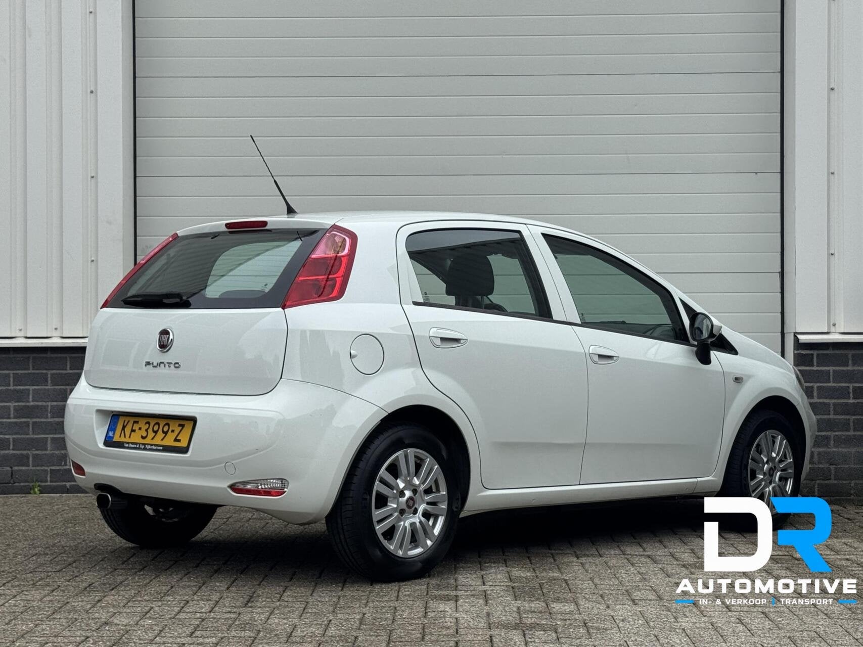Fiat Punto Evo 0.9 TwinAir Lounge | APK 08-2027 | NAP | SPOR, Auto's, Voorwielaandrijving, Gebruikt, Origineel Nederlands, Bedrijf