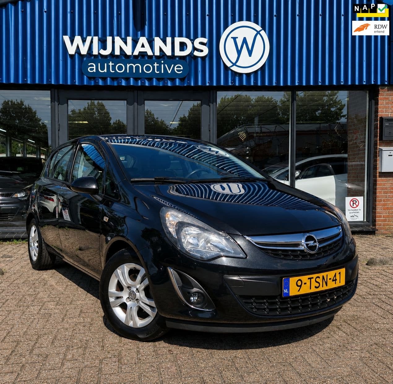 Opel Corsa 1.4-16V Berlin Stoel/Stuurvw Trekhaak Airco Bt, Auto's, Opel, Voorwielaandrijving, 1398 cc, 4 cilinders, Zwart