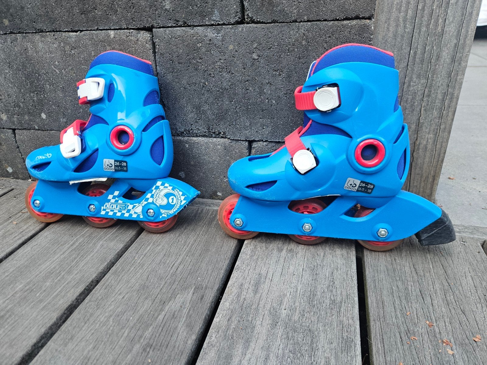 OXELO Kinderskates Play3 blauw/rood - Verstelbaar maat 26-28, Ophalen of Verzenden, Verstelbaar, Kinderen