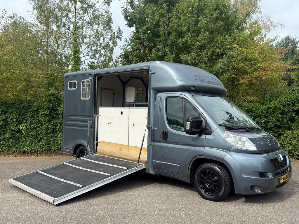 Peugeot Boxer 3.0 2011 Equi-Trek Paardenwagen Horsetruck, Dieren en Toebehoren, Ophalen, Overige materialen, Gebruikt, Overige typen