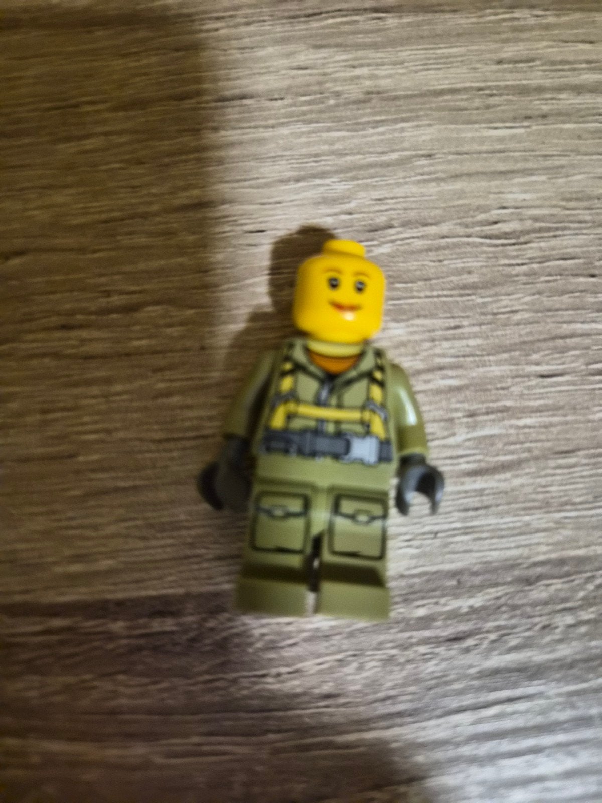 Lego Minifiguur Piloot/Monteur Olijfgroen, Ophalen of Verzenden, Gebruikt, Minifiguur, Lego