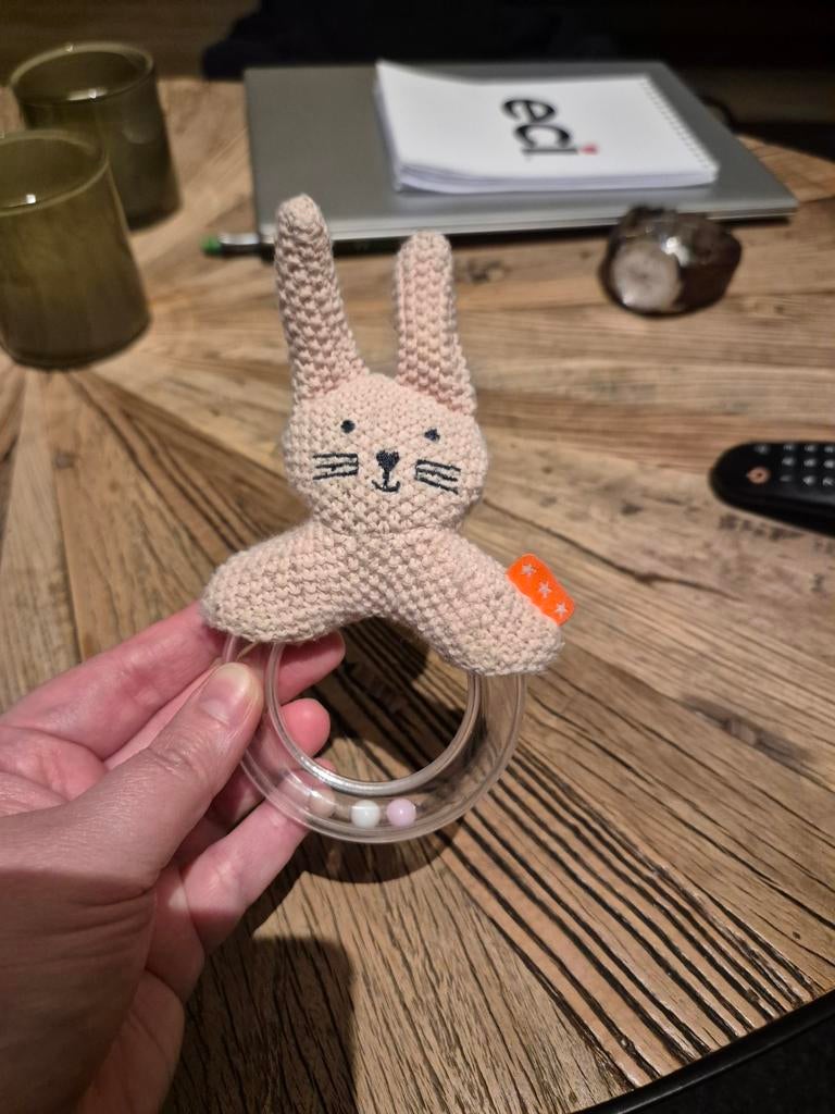 HEMA bijtring gebreid konijntje roze, Kinderen en Baby's, Speelgoed | Knuffels en Pluche, Ophalen of Verzenden