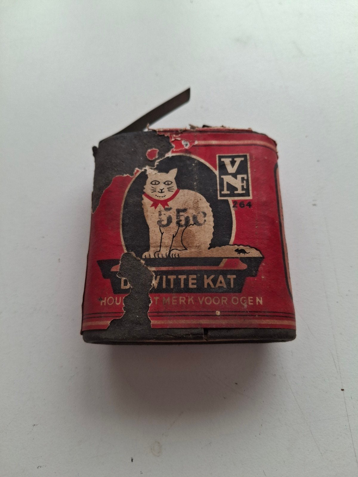 Witte Kat 1,5 v  nr264., Verzamelen, Merken en Reclamevoorwerpen, Ophalen of Verzenden, Gebruikt, Overige typen