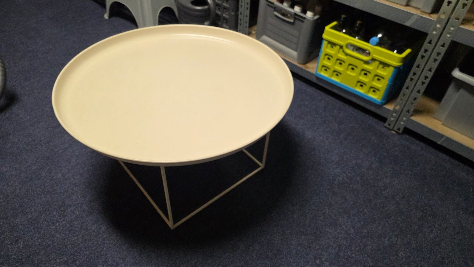 Stijlvolle ronde salontafel met metalen onderstel, Ophalen, Gebruikt, 50 tot 100 cm, Overige materialen
