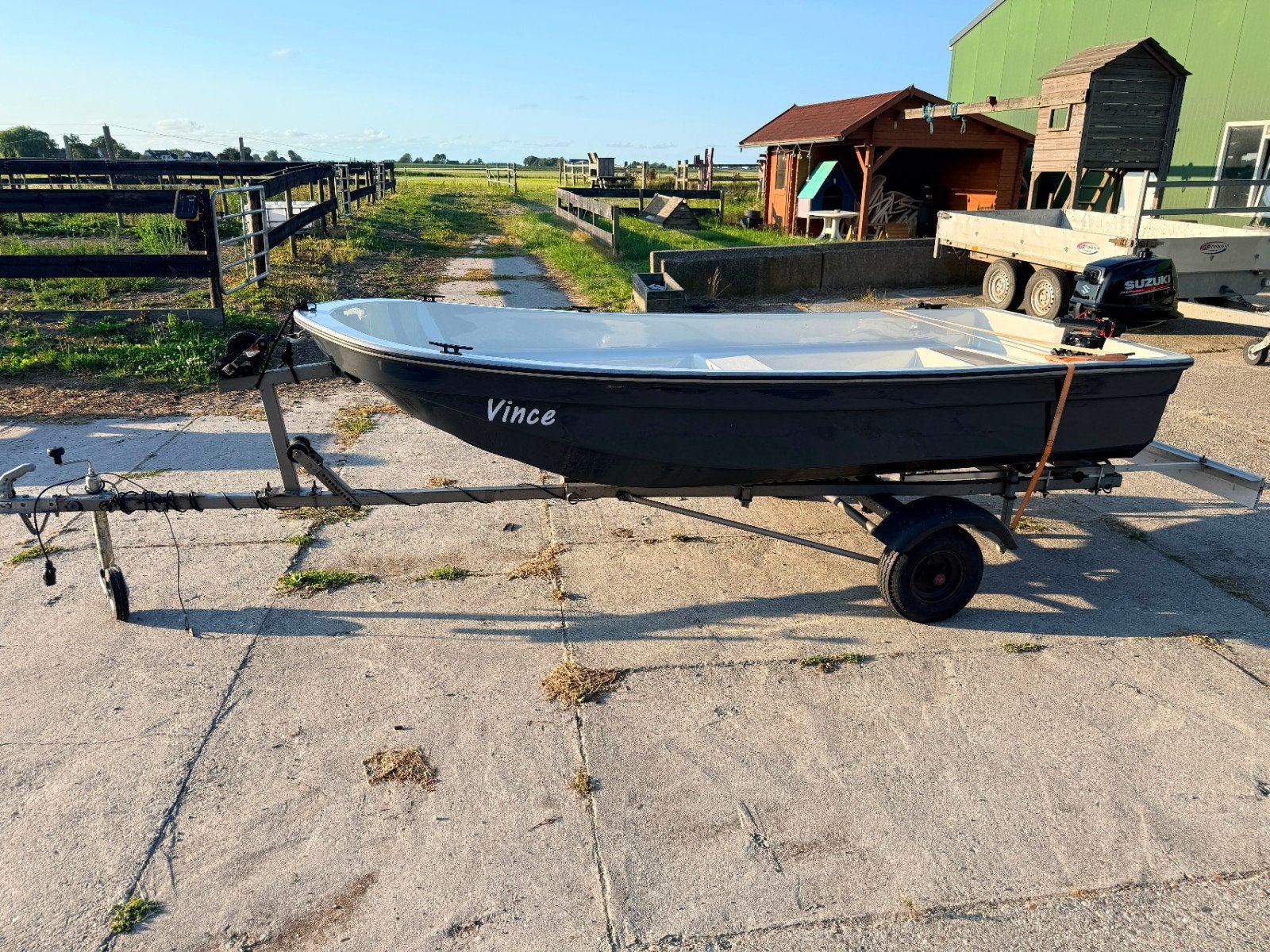 bij bootjemet 3.5pk Mercury  SUMMERSALE!!, Watersport en Boten, Sloepen, Ophalen, Consoleboot, Kussenset, Buitenboordmotor