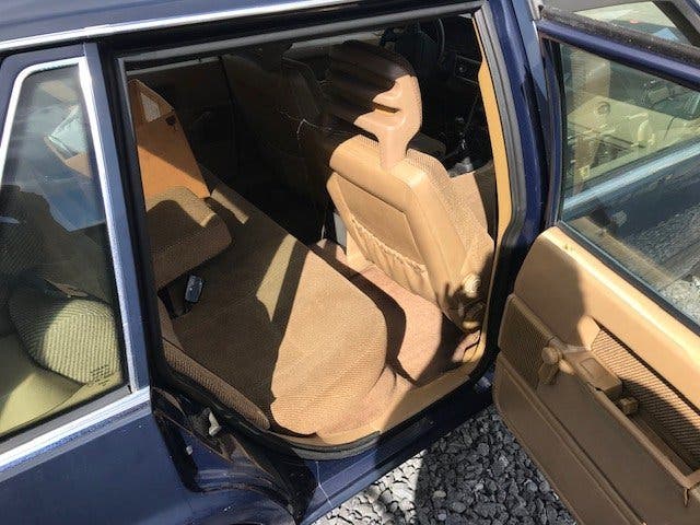 Prachtige Volvo 740GL uit 1987 van 1e eigenaar ! Oldtimer, foto 10