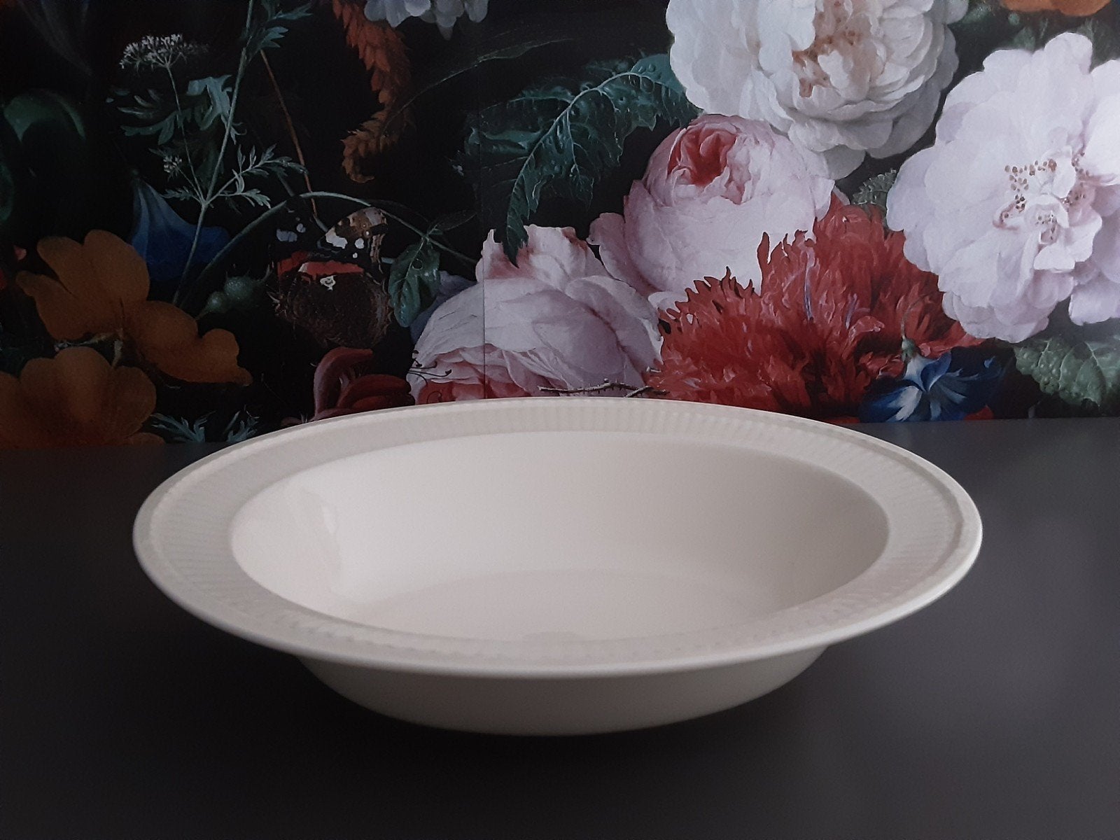 wedgwood Edme groenteschaal 26x21cm in Nieuwstaat, Ophalen, Zo goed als nieuw, Aardewerk, Overige typen