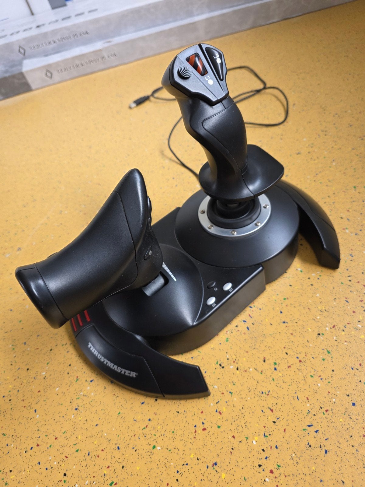 Thrustmaster T-Flight Hotas X V.2 Joystick, Ophalen, Gebruikt, Thrustmaster