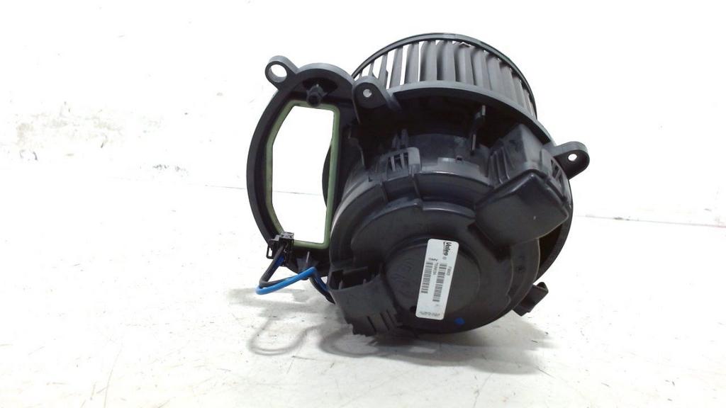 Kachel ventilator motor Renault Mégane, Onderdelen@venauto.nl, Van der Ven Autorecycling B.V., Gebruikt, Ettenseweg 76, 4706 PB Roosendaal, The Netherlands