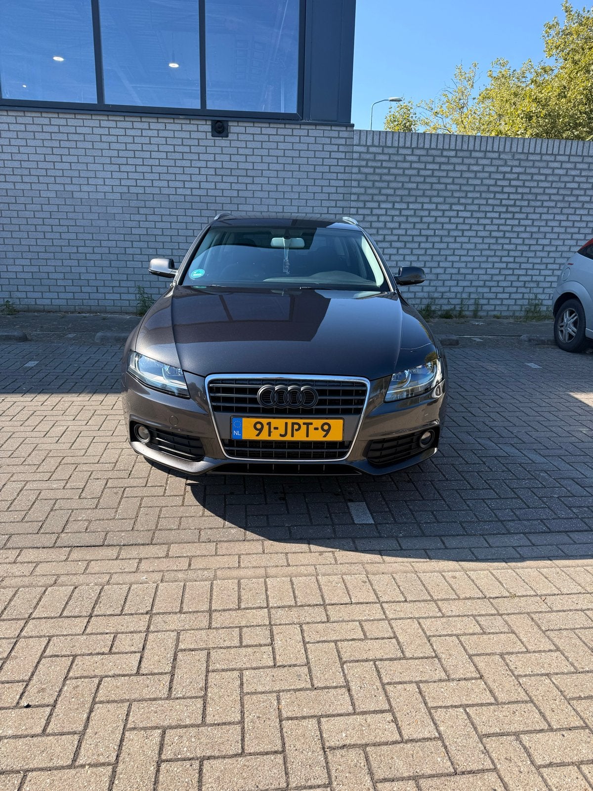 Audi A4 1.8 Tfsi 88KW Avant 2009 Grijs KM 236000, Auto's, Audi, Voorwielaandrijving, 4 cilinders, Handgeschakeld, 84 €/maand