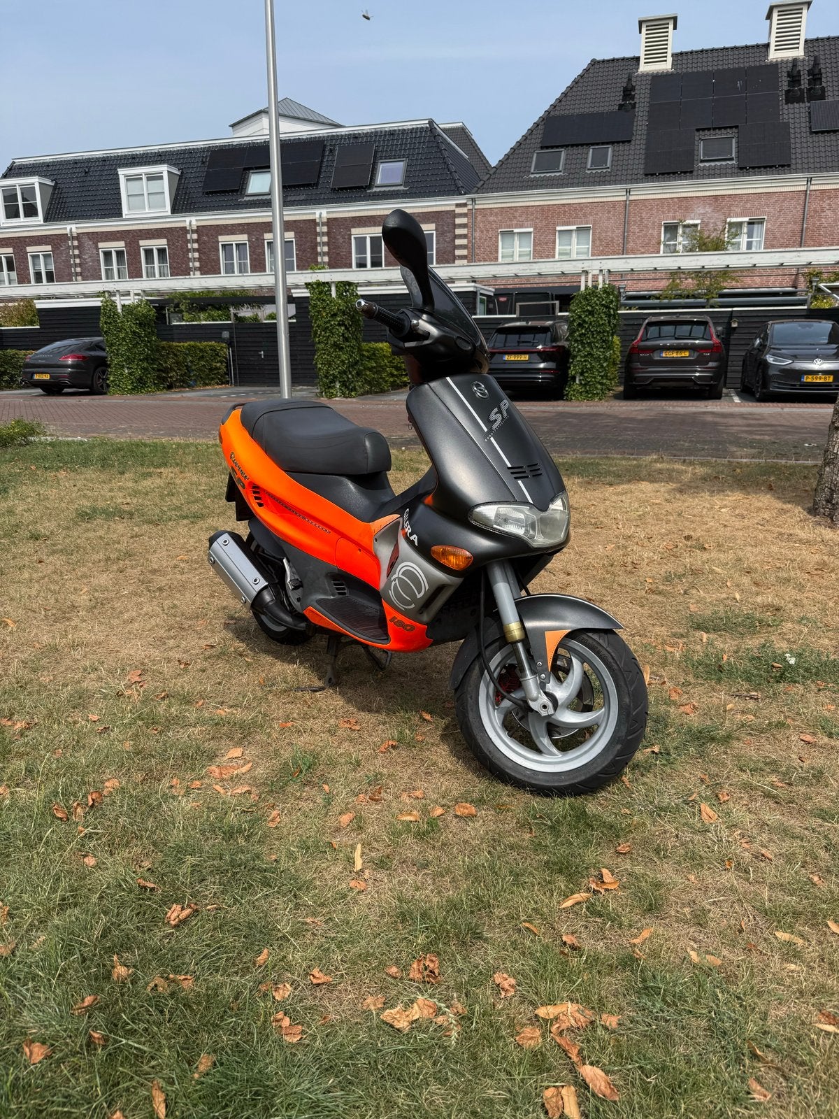 Gilera Runner SP 172cc Fluo Rosso A1, Fietsen en Brommers, Scooters | Piaggio, Gebruikt, Overige modellen, Benzine, Ophalen of Verzenden