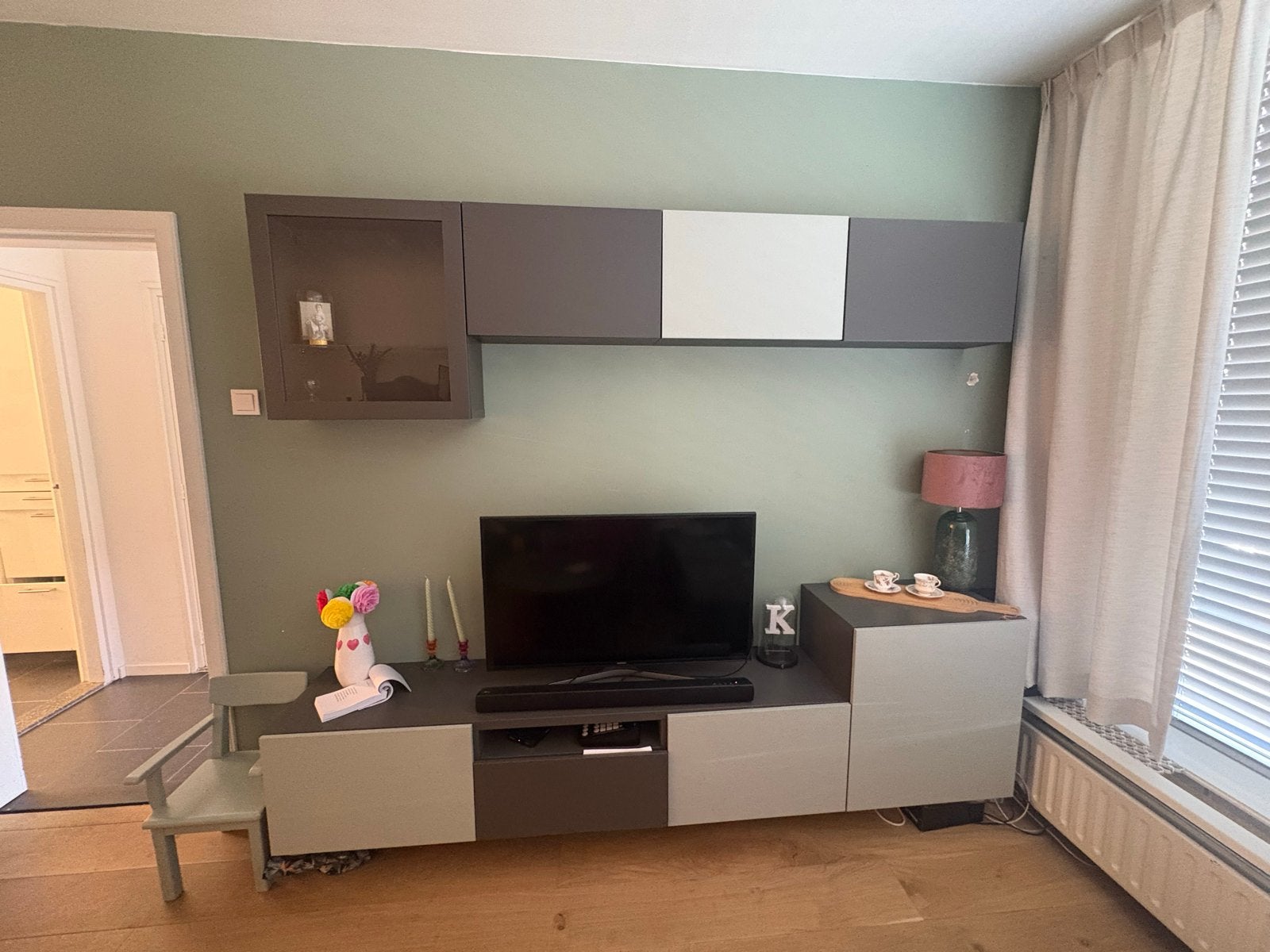IKEA Besta TV meubel grijs en grijsgroen, Ophalen, Overige materialen, 150 tot 200 cm, Zo goed als nieuw