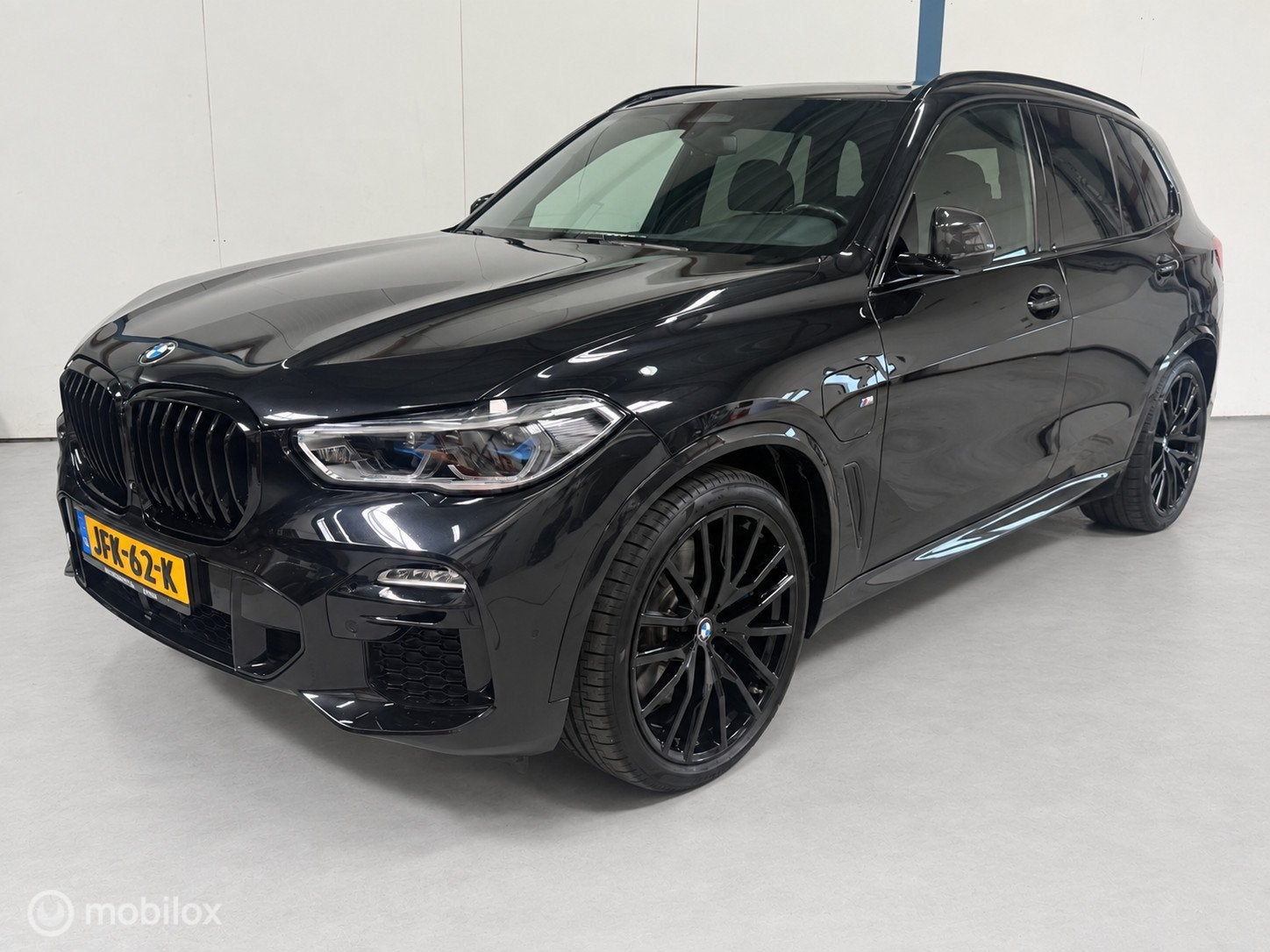 BMW X5 xDrive45e M-SPORT ACC/SKYLOUNGE/4WD STURING
