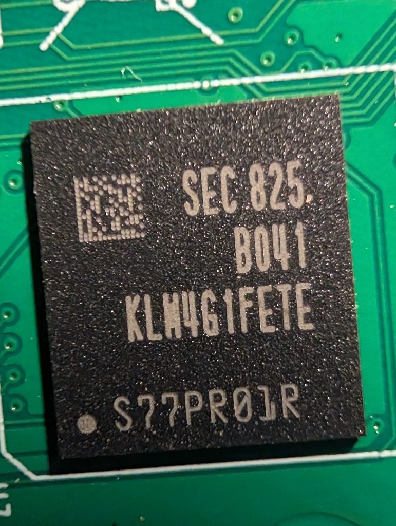Raspberry Pi CM3 1GB + 4GB eMMC met PoE IO-kaart, Ophalen of Verzenden, Nieuw