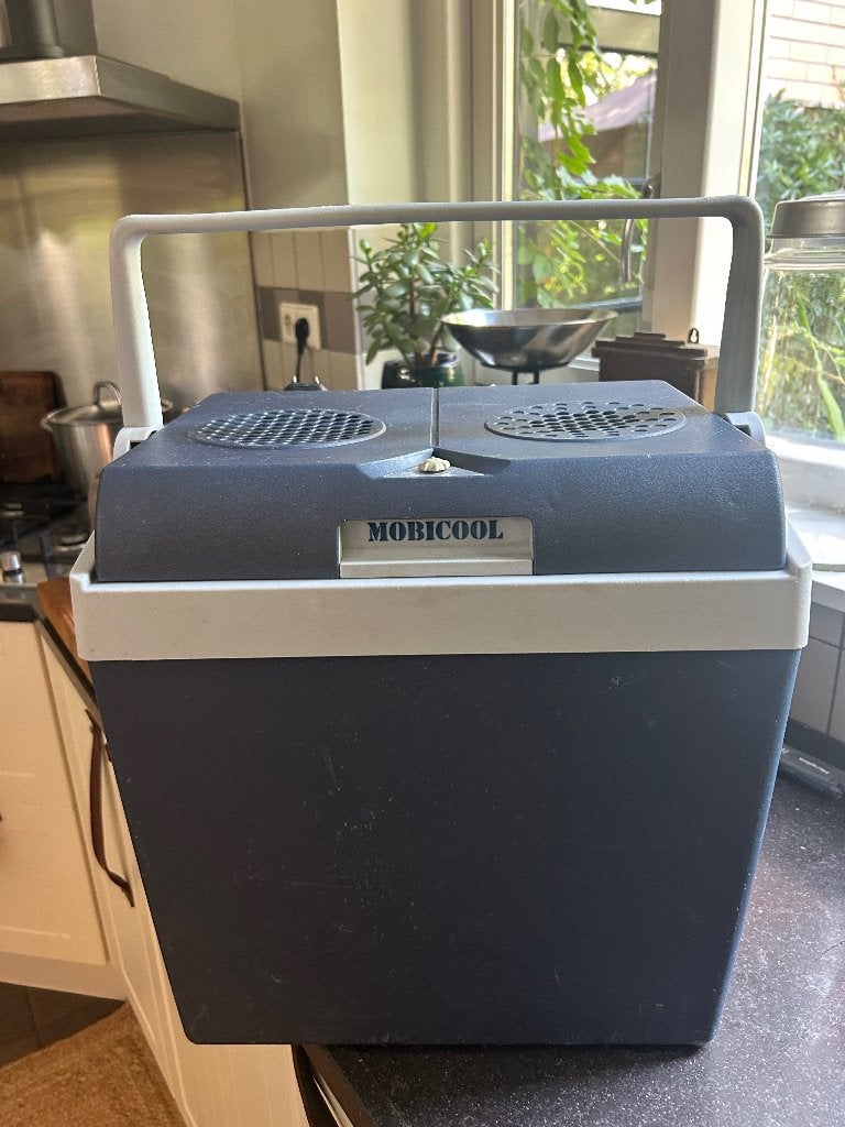 Koelbox elektrisch, Ophalen, Zo goed als nieuw, Koelbox, Elektrisch