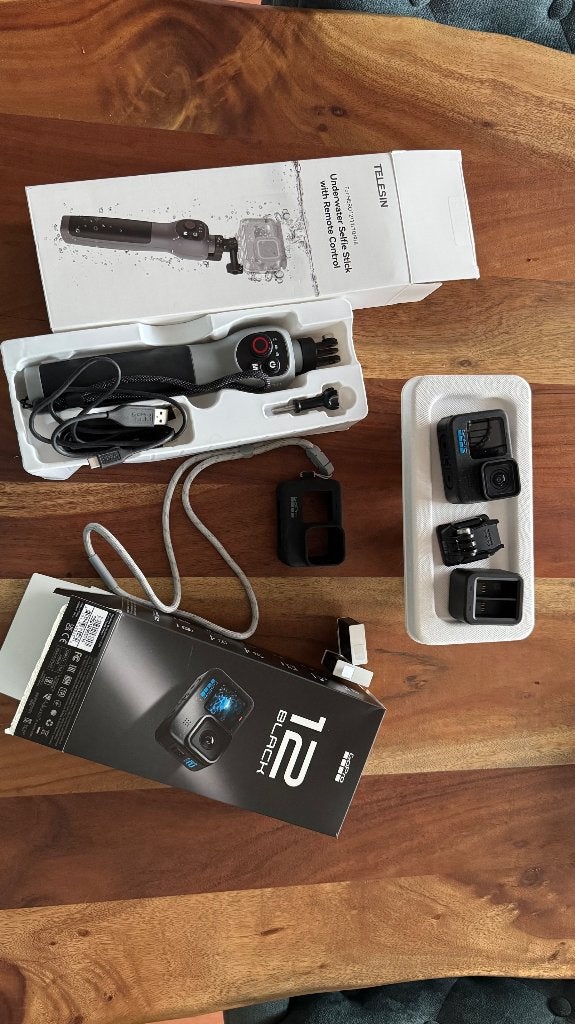 GoPro HERO12 Black met Telesin onderwater selfiestick, Ophalen, Minder dan 100 meter, Zo goed als nieuw, Minder dan 15 minuten