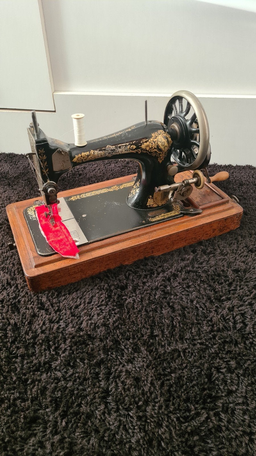 Antieke Singer Naaimachine met Houten Kap en Accessoires, Ophalen