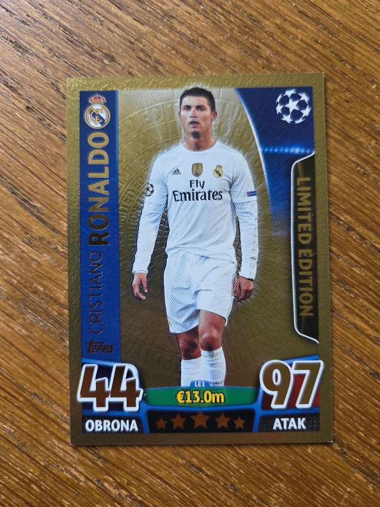 Cristiano Ronaldo LE1 Real Madrid Gold Limited Edition Topps, Ophalen of Verzenden, Zo goed als nieuw, Losse kaart, Foil