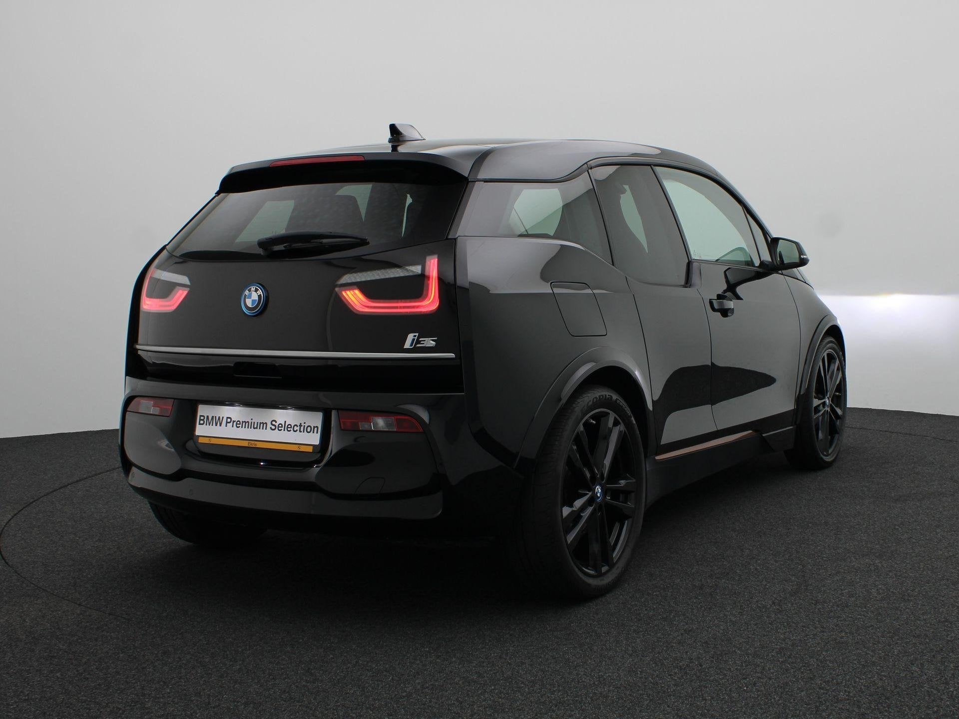 BMW i3 S RoadStyle Edition | Navigatiesysteem Professional |, Auto's, Automaat, Gebruikt, Met garantie (alle), 4 stoelen