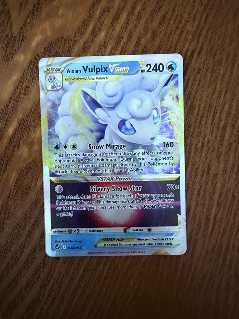 Alolan Vulpix VSTAR Pokémon kaart (034/195), Ophalen of Verzenden, Zo goed als nieuw, Losse kaart