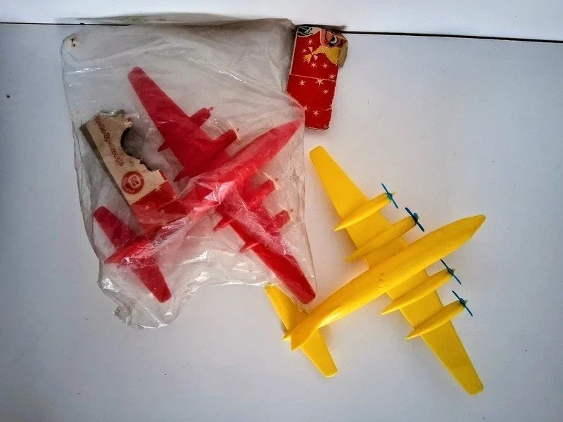 2 Viebroflex Bristol 175 Britannia, Plastic Airliner 1957 ️, Overige merken, 1:72 tot 1:144, Nieuw, Ophalen of Verzenden