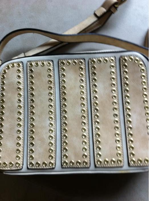 Sjeike dames schoudertas beige/goud Br26H19cmD7cm, Sieraden, Tassen en Uiterlijk, Tassen | Schoudertassen, Ophalen of Verzenden