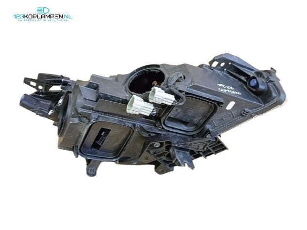 Infiniti Q30 QX30 Led koplamp links, Gebruikt, -, -, Ophalen of Verzenden