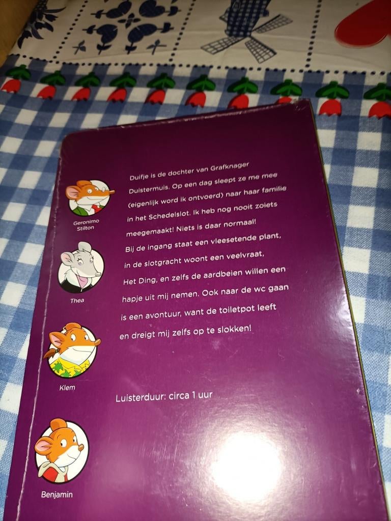 Luisterboek Geronimo Stilton - De familie Duistermuis, Ophalen of Verzenden