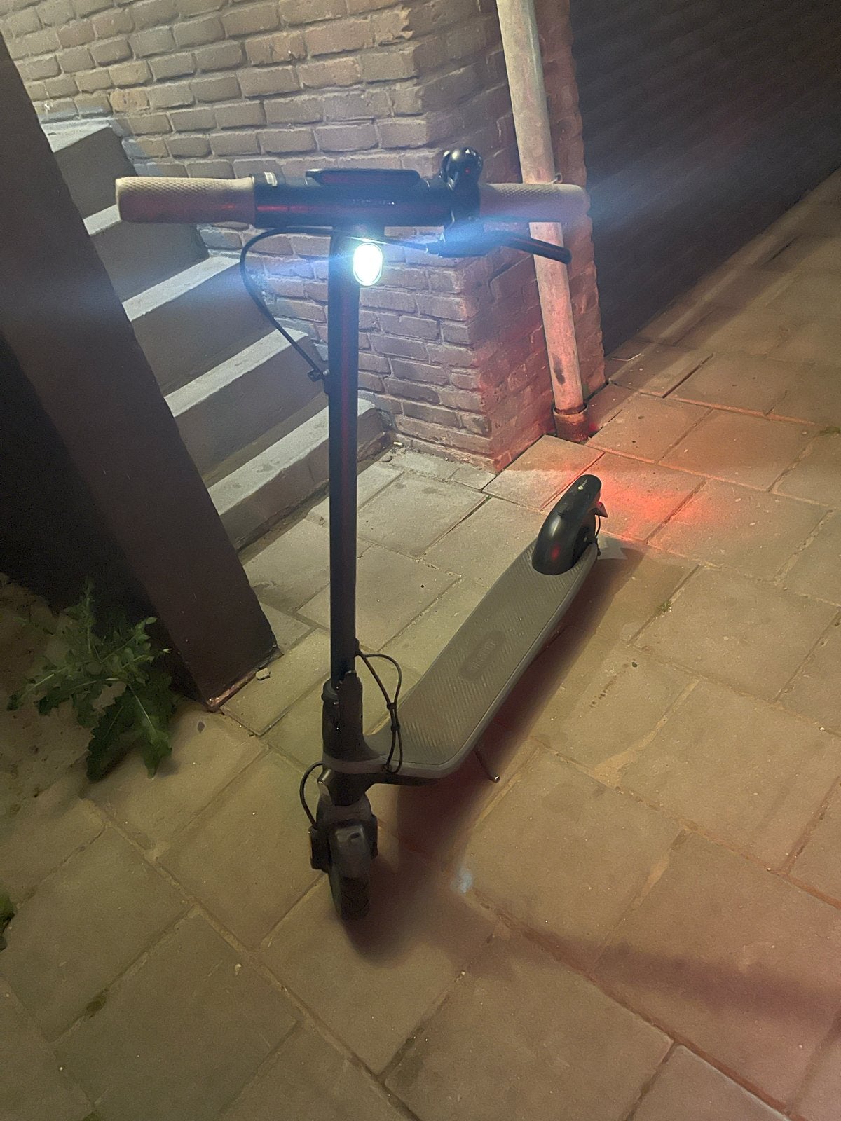 NINEBOT Kickscooter E2 - Elektrische Step, Fietsen en Brommers, Steps, Ophalen, Zo goed als nieuw, Elektrische step (E-scooter)