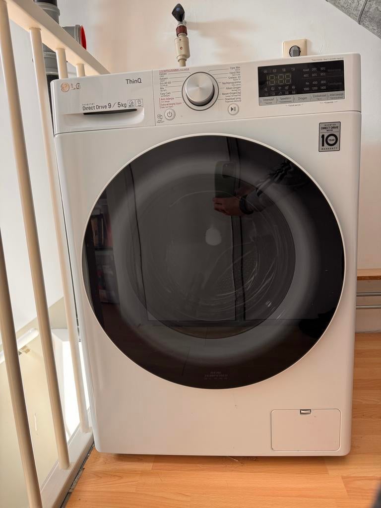 LG ThinQ Wasdroogcombinatie - 9kg Wassen / 5kg Drogen, 8 tot 10 kg, Ophalen, Gebruikt, 85 tot 90 cm