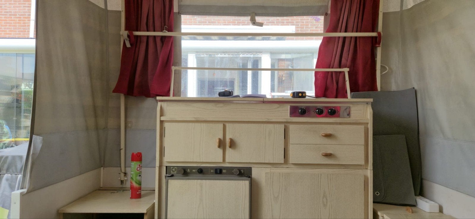 Paradiso Caravan vouwagen - Goede staat, Rondzit, Tot en met 2, Uitbouw voortent, Dwarsbed